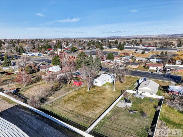 570 S Park Avenue, Shelley, ID 83274