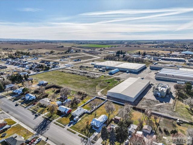 570 S Park Avenue, Shelley, ID 83274