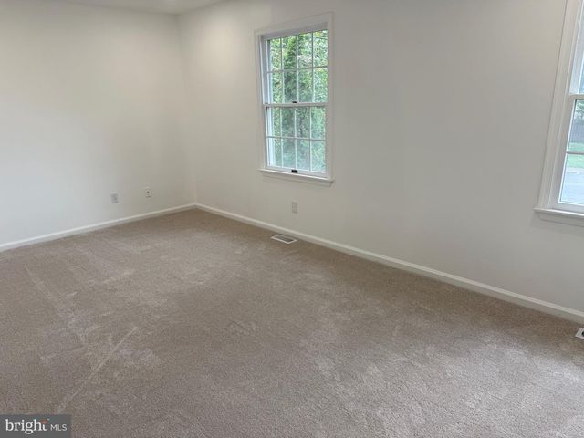 5 GENARD CT, Mantua, NJ 08051