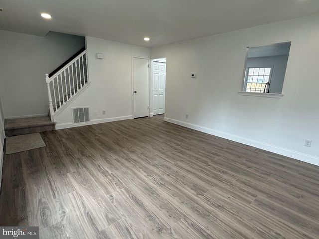 5 GENARD CT, Mantua, NJ 08051