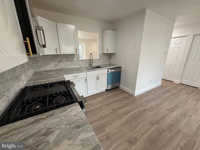 5 GENARD CT, Mantua, NJ 08051