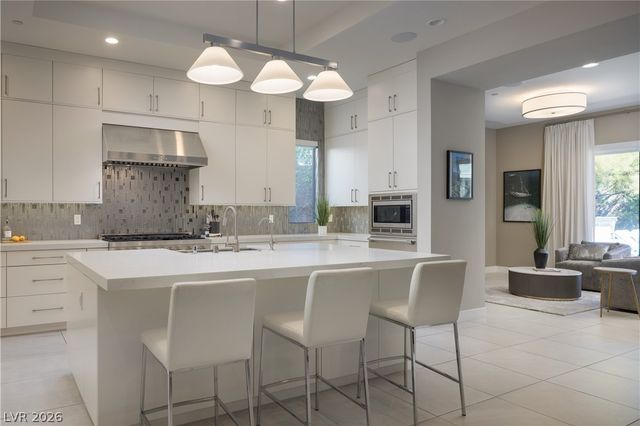 11454 Ruby Falls Way, Las Vegas, NV 89135