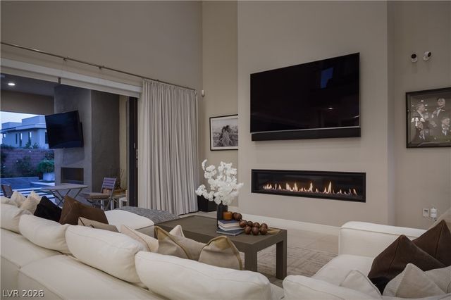 11454 Ruby Falls Way, Las Vegas, NV 89135