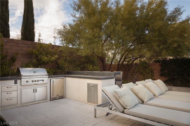 11454 Ruby Falls Way, Las Vegas, NV 89135