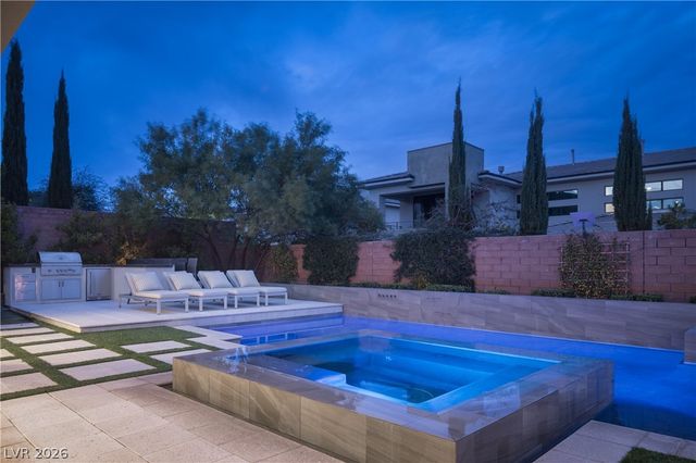 11454 Ruby Falls Way, Las Vegas, NV 89135