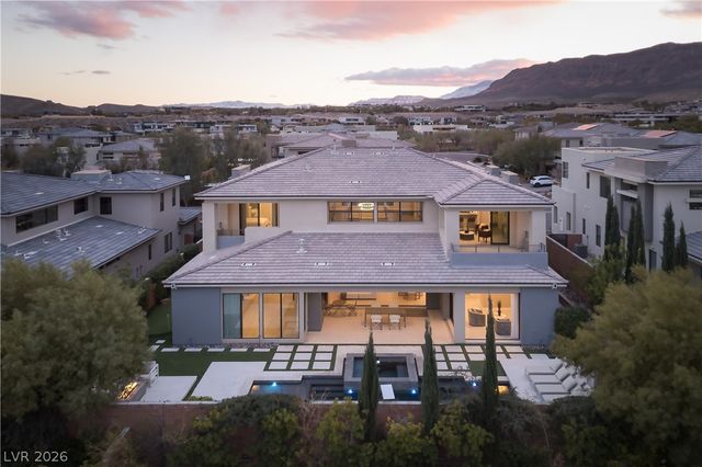 11454 Ruby Falls Way, Las Vegas, NV 89135