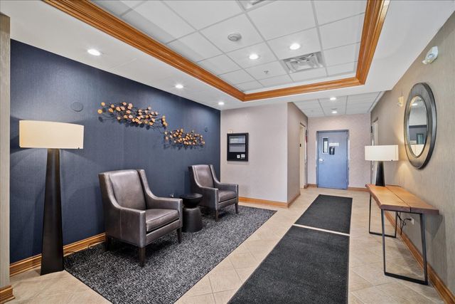 5055 Madison Street 601, Skokie, IL 60077