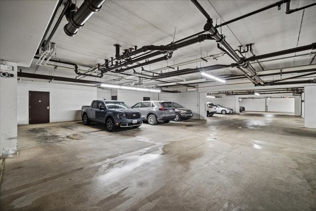 5055 Madison Street 601, Skokie, IL 60077