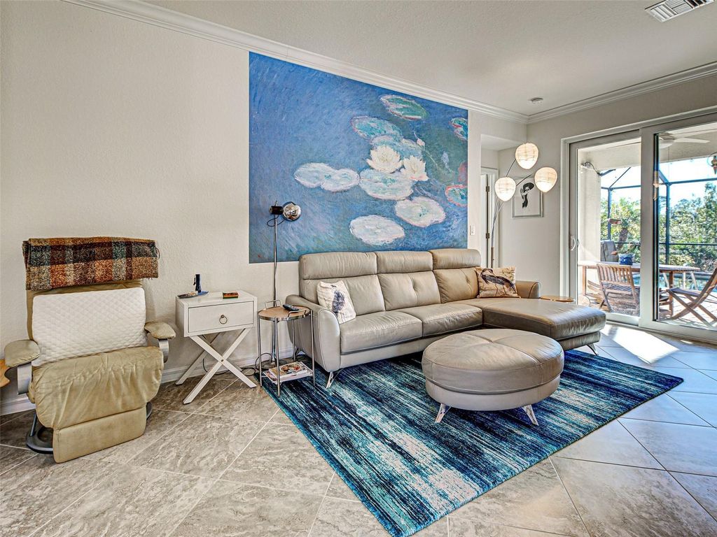 Image 5 of property listing at 12781 CINQUETERRE DRIVE, Venice, FL 34293