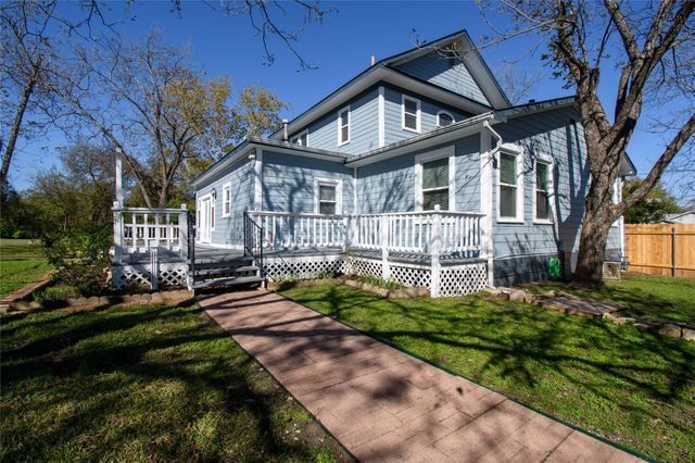 307 E Walnut DR, Austin, TX 78753