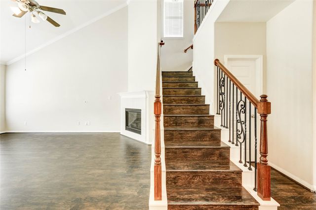 43 Amaifi Drive, Missouri City, TX 77459