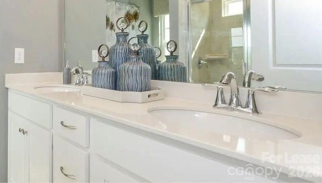 14051 Martin hill Way, Charlotte, NC 28277