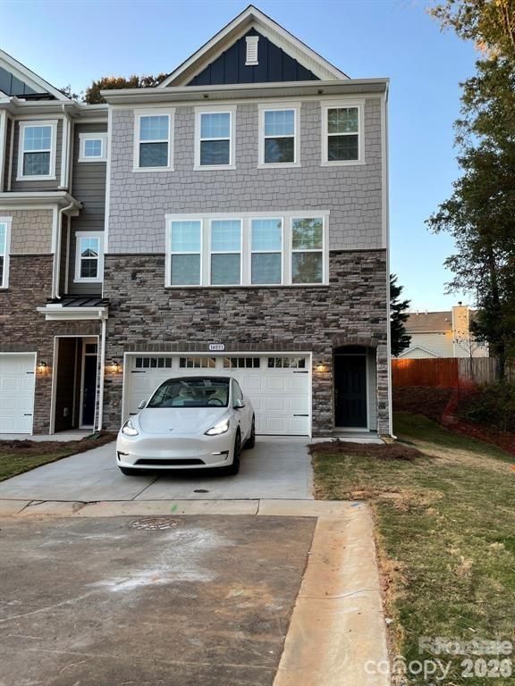 14051 Martin hill Way, Charlotte, NC 28277