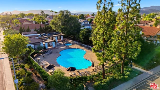 1752 Blossom Court, Newbury Park, CA 91320