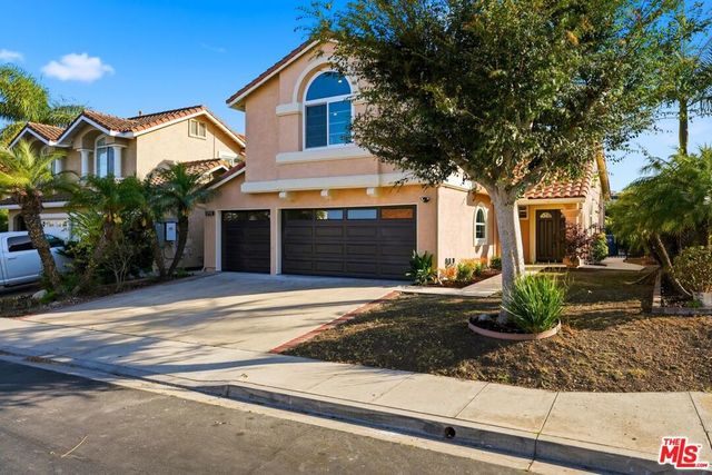 1752 Blossom Court, Newbury Park, CA 91320