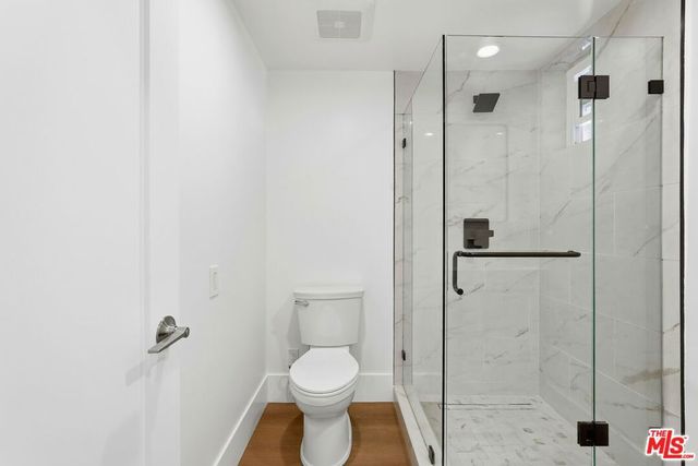 1752 Blossom Court, Newbury Park, CA 91320