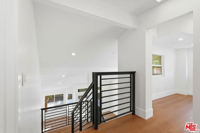 1752 Blossom Court, Newbury Park, CA 91320