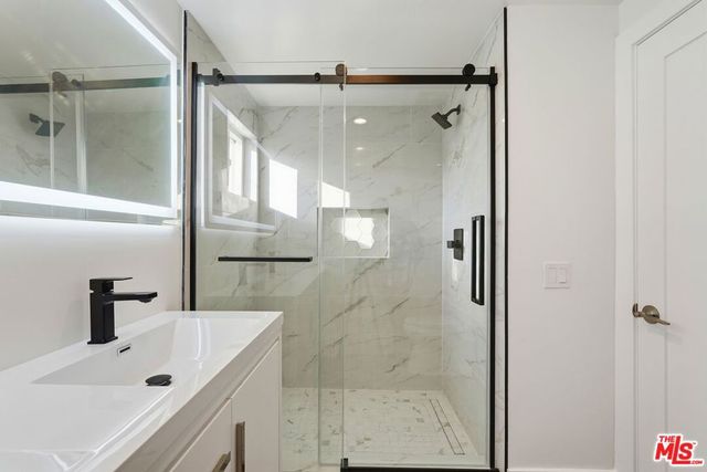 1752 Blossom Court, Newbury Park, CA 91320