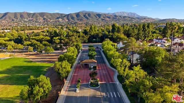 1752 Blossom Court, Newbury Park, CA 91320