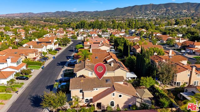 1752 Blossom Court, Newbury Park, CA 91320