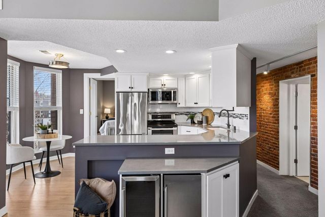 162 College Avenue W 5, Saint Paul, MN 55102