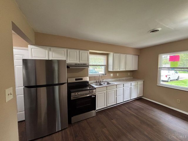 3027 Seneca Street, Middletown, OH 45044