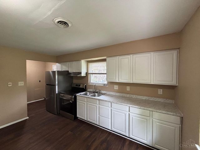 3027 Seneca Street, Middletown, OH 45044
