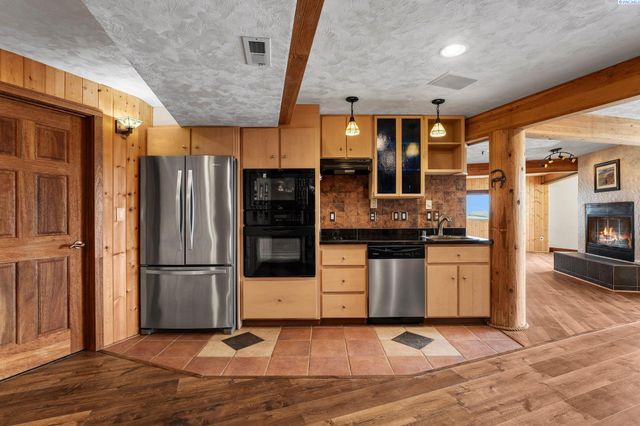 34214 S Glenn Miller Road Pr Se, Kennewick, WA 99338