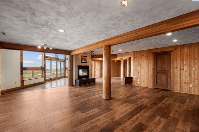 34214 S Glenn Miller Road Pr Se, Kennewick, WA 99338