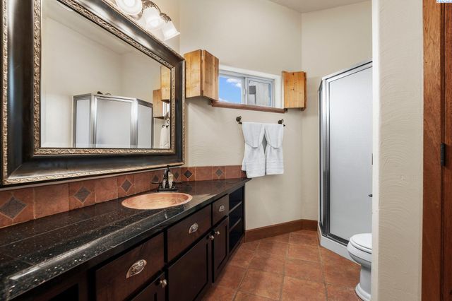 34214 S Glenn Miller Road Pr Se, Kennewick, WA 99338