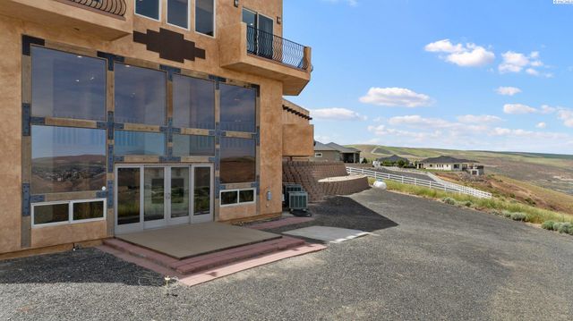 34214 S Glenn Miller Road Pr Se, Kennewick, WA 99338