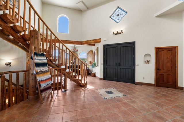 34214 S Glenn Miller Road Pr Se, Kennewick, WA 99338