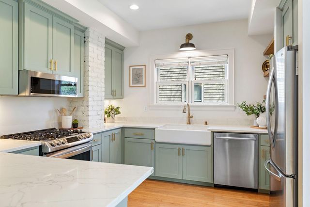 3033 Colfax Avenue S, Minneapolis, MN 55408