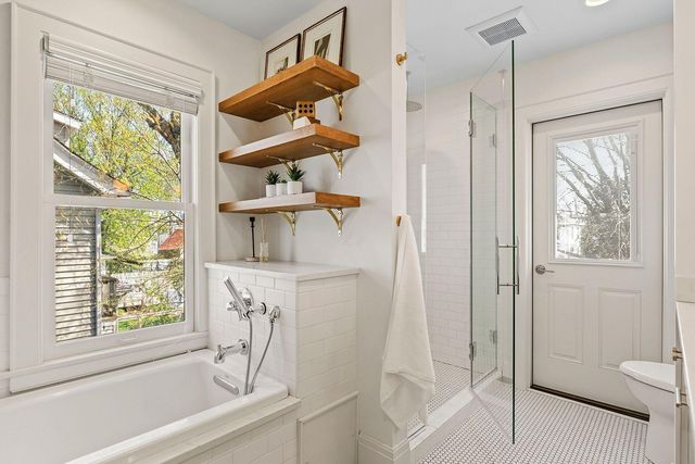 3033 Colfax Avenue S, Minneapolis, MN 55408