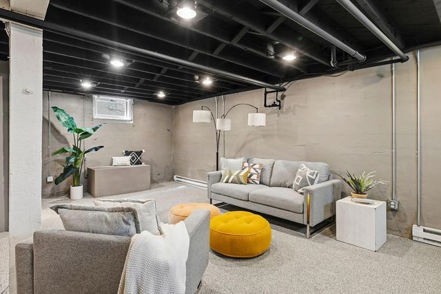 3033 Colfax Avenue S, Minneapolis, MN 55408