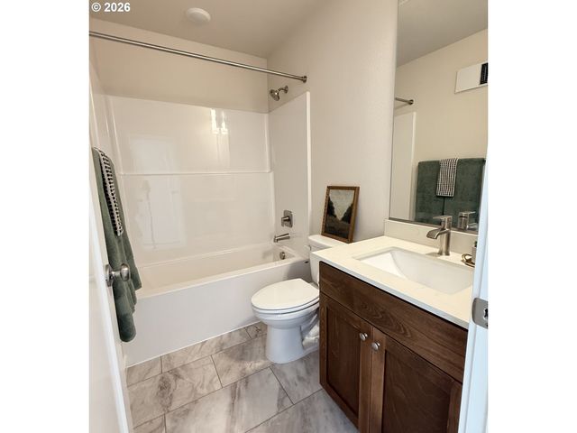 37101 Dubarko W61, Sandy, OR 97055