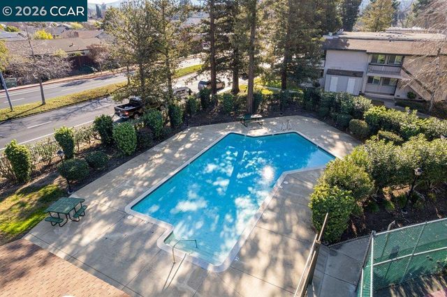 5460 Concord Blvd E4, Concord, CA 94521