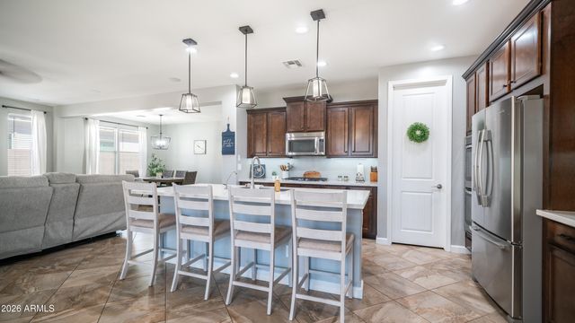 10533 E KINETIC Drive, Mesa, AZ 85212