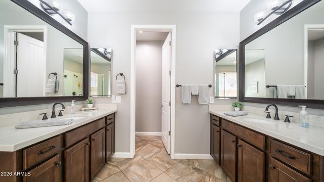 10533 E KINETIC Drive, Mesa, AZ 85212