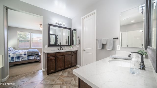 10533 E KINETIC Drive, Mesa, AZ 85212