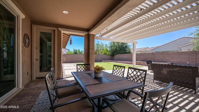 10533 E KINETIC Drive, Mesa, AZ 85212