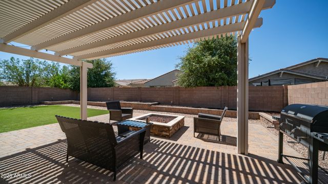 10533 E KINETIC Drive, Mesa, AZ 85212