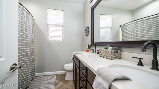 10533 E KINETIC Drive, Mesa, AZ 85212