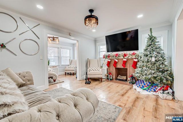 85 Hillcrest Terrace, East Orange, NJ 07018