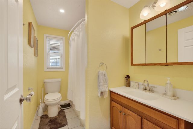 107 Studer Drive, Grass Lake, MI 49240