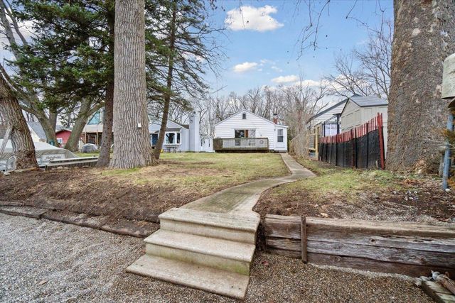 107 Studer Drive, Grass Lake, MI 49240