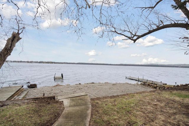 107 Studer Drive, Grass Lake, MI 49240