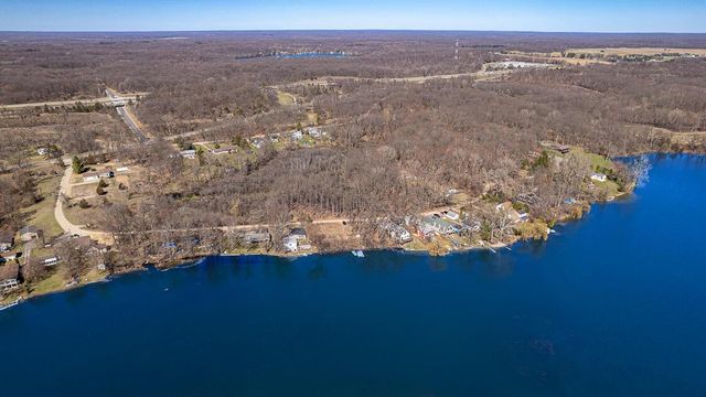 107 Studer Drive, Grass Lake, MI 49240