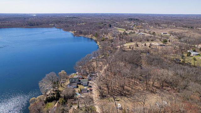 107 Studer Drive, Grass Lake, MI 49240