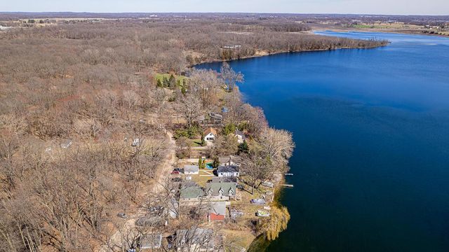 107 Studer Drive, Grass Lake, MI 49240